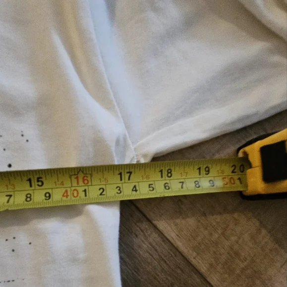 Pink Floyd Brand new without tags long sleeve - Picture 5 of 5